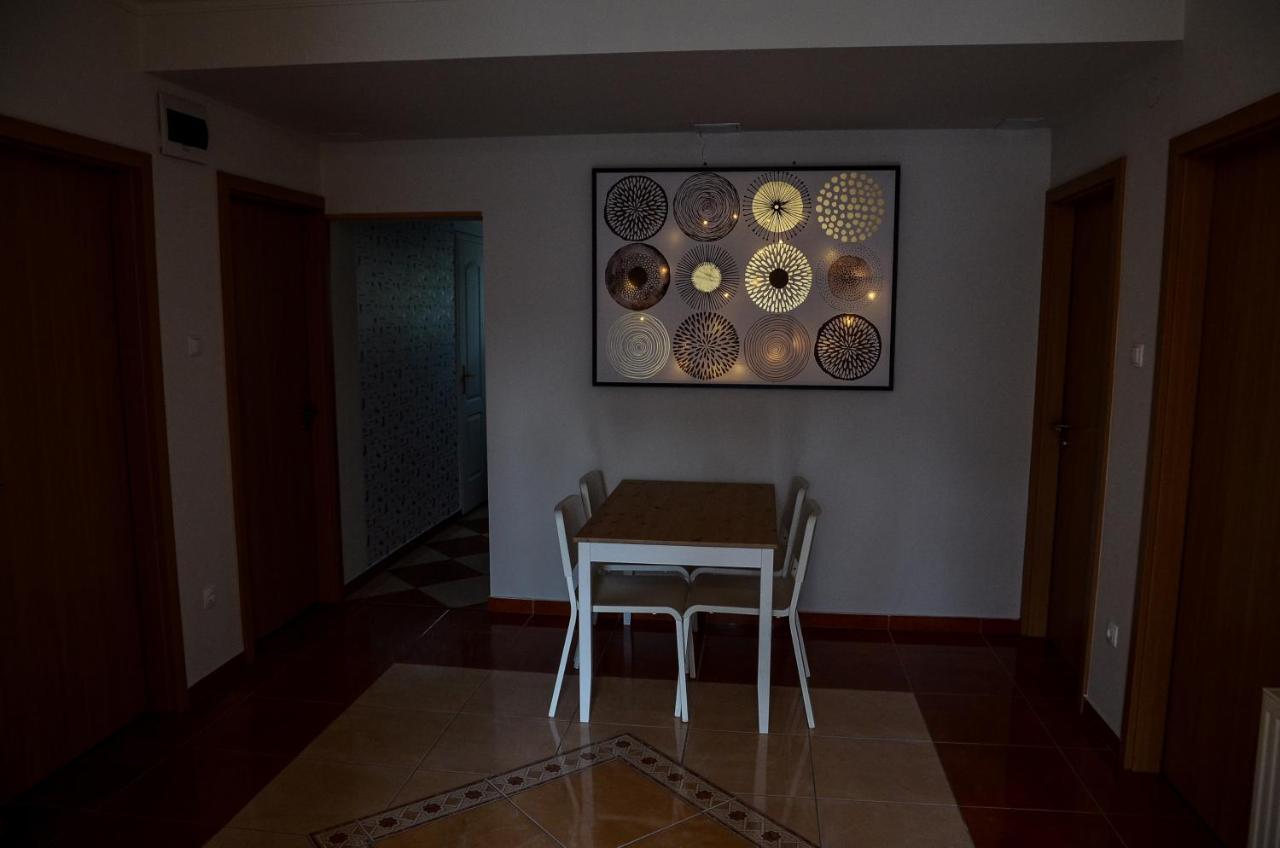 HajdúszoboszlóGabor Aron Apartman公寓式酒店 外观 照片